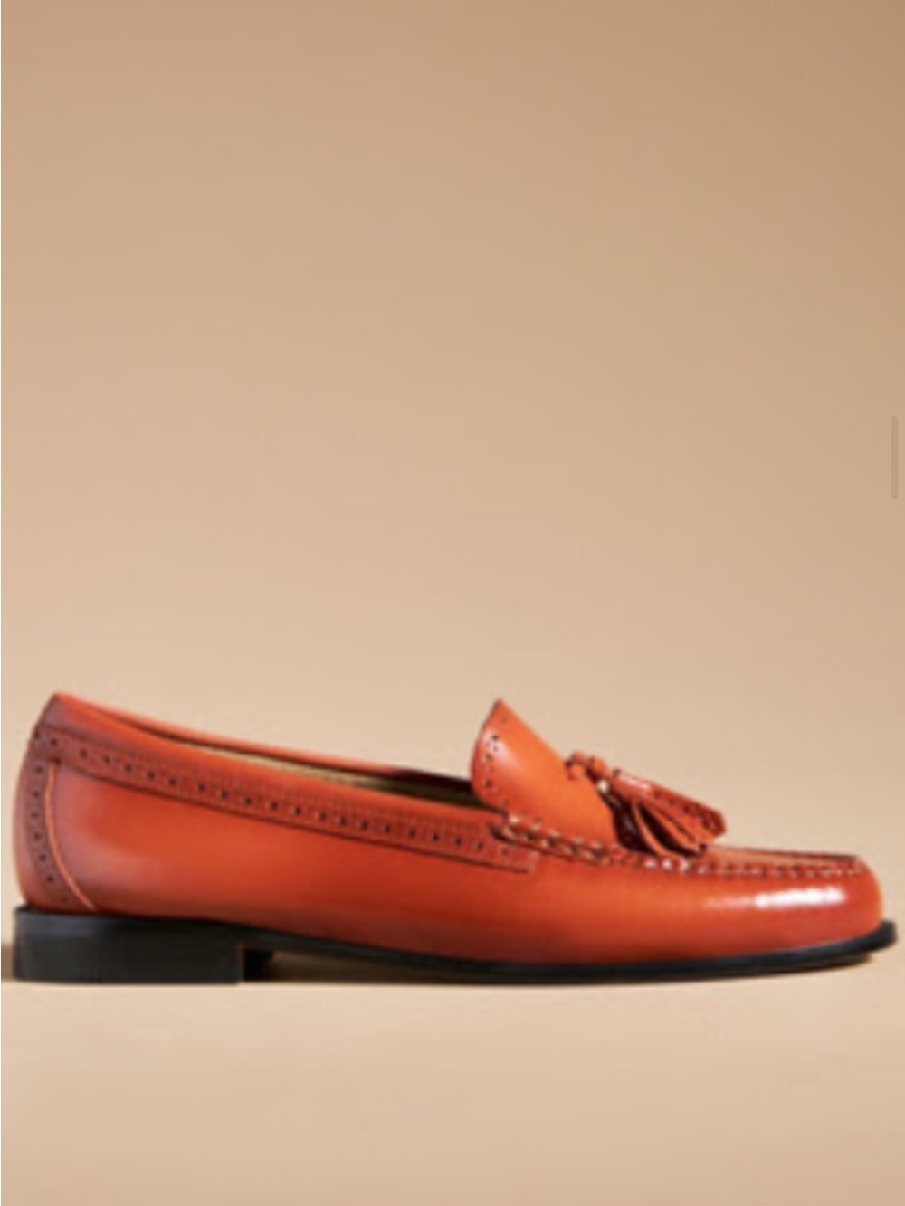 G.H.BASS ESTELLE TASSEL FLATS NWOT SZ 7